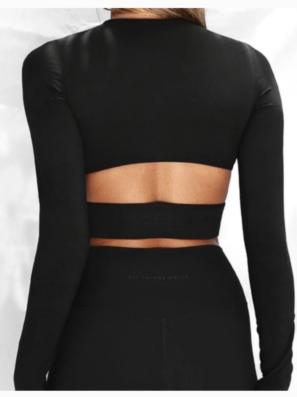 All Things Golden Sculpt Cutout Long Sleeve Top Black size medium